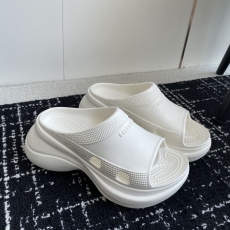 Balenciaga Slippers